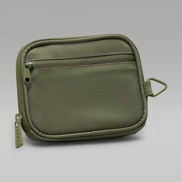 NWT Jordan Zip Wallet Pouch with Key Clip - Picture 2 of 8